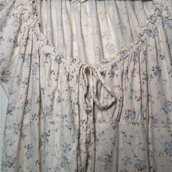 Floral Square-Neck Cotton Midi Dress in Cream with blue floral - Picture 3 of 6